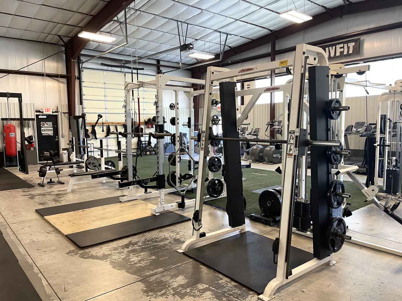 Smith machine and power rack area.